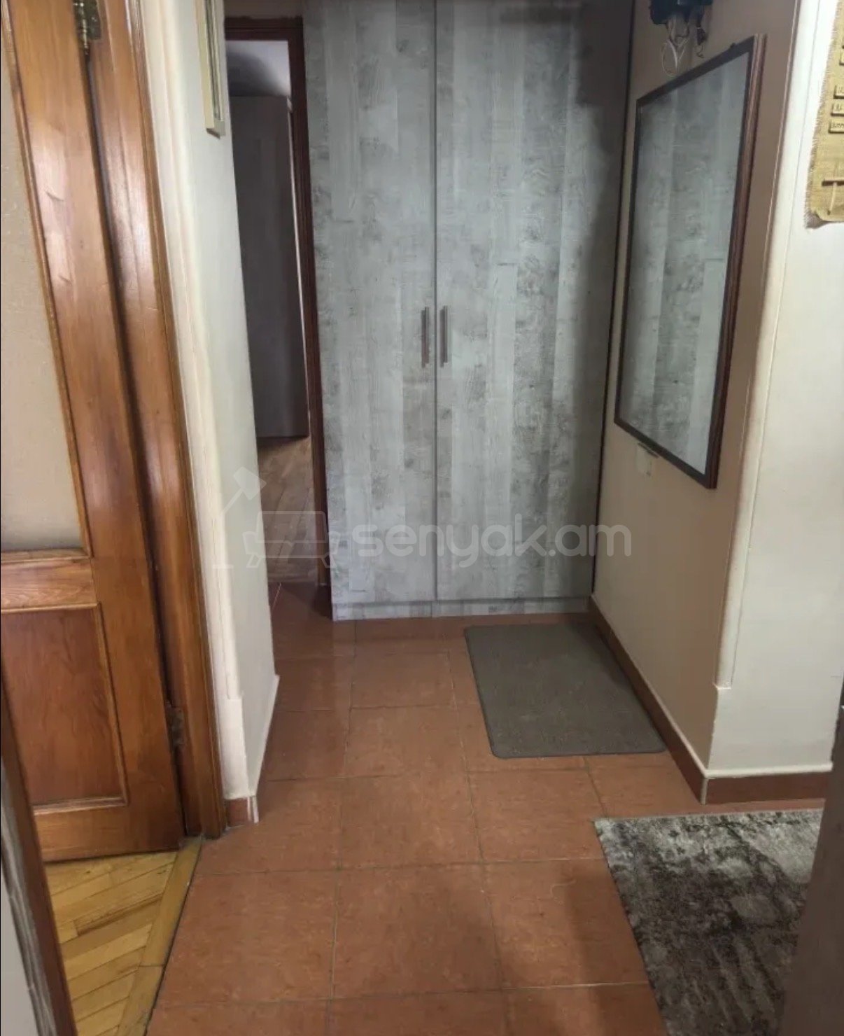 3 Սենյականոց Բնակարան Քարե Շենքում, 74քմ, 4/4 հարկ, Նորմալ Վիճակում