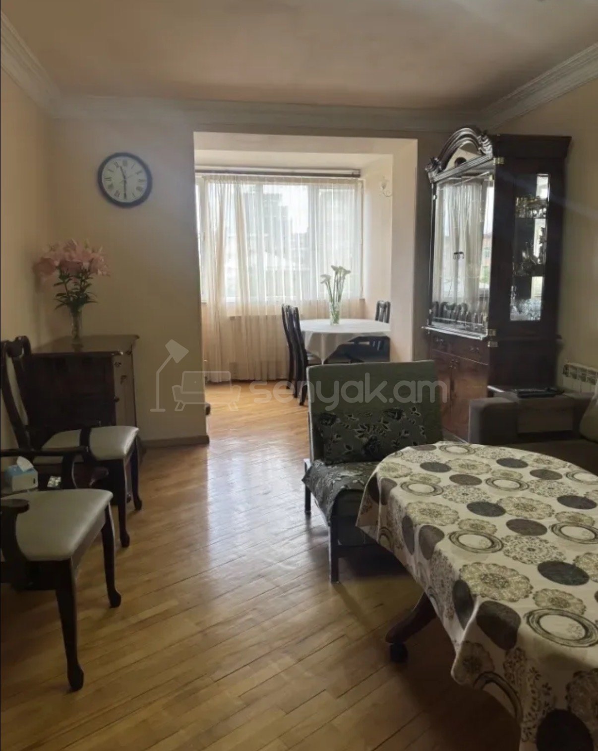 3 Սենյականոց Բնակարան Քարե Շենքում, 74քմ, 4/4 հարկ, Նորմալ Վիճակում