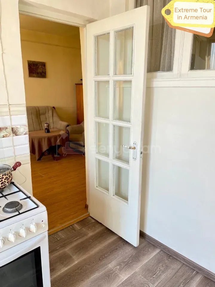 2 Սենյականոց Բնակարան, 54քմ, 7/9 հարկ, Նորմալ Վիճակում, Կահավորված, Արևկող