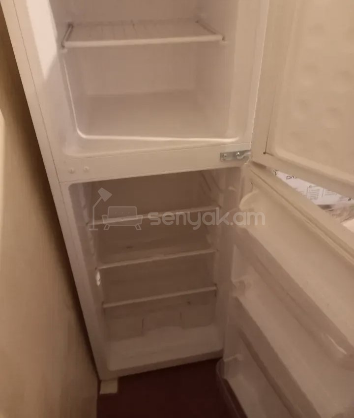 1 Սենյականոց Բնակարան Քարե Շենքում, 30քմ, 1/1 հարկ, Նորմալ Վիճակում, Կահավորված, Արևկող