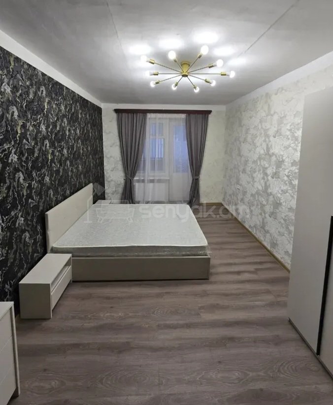 3 Սենյականոց Բնակարան Քարե Շենքում, 75քմ, 1/5 հարկ, Կապիտալ Վերանորոգված, Կահավորված