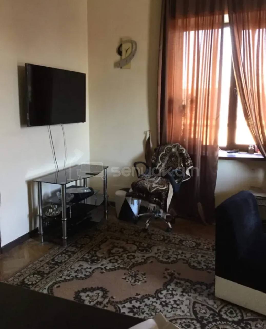 3 Սենյականոց Բնակարան Քարե Շենքում, 85քմ, 5/5 հարկ, Կոսմետիկ Վերանորոգված, Կահավորված