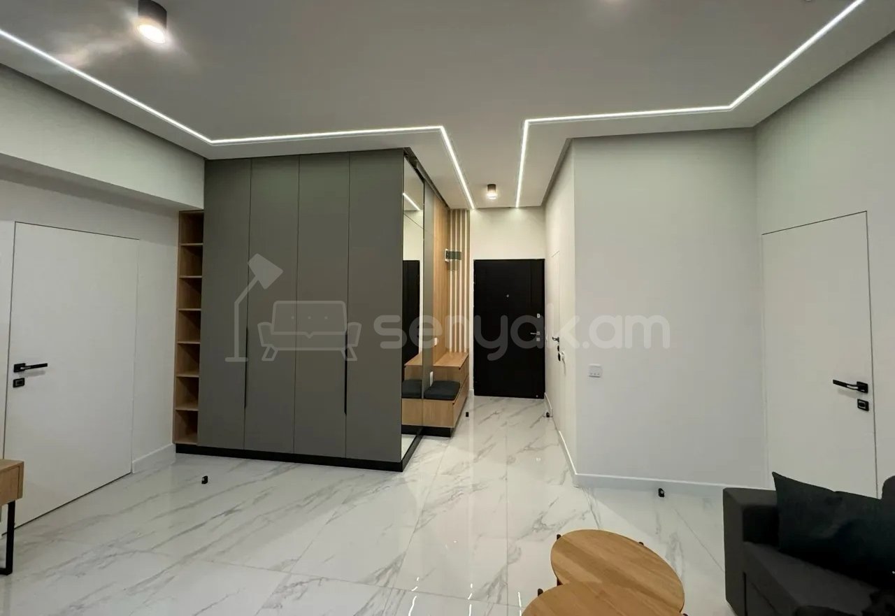 3 Սենյականոց Բնակարան Նորակառույցում, 67քմ, 12/13 հարկ, Դիզայներական Վերանորոգված, Կահավորված, Արևկող