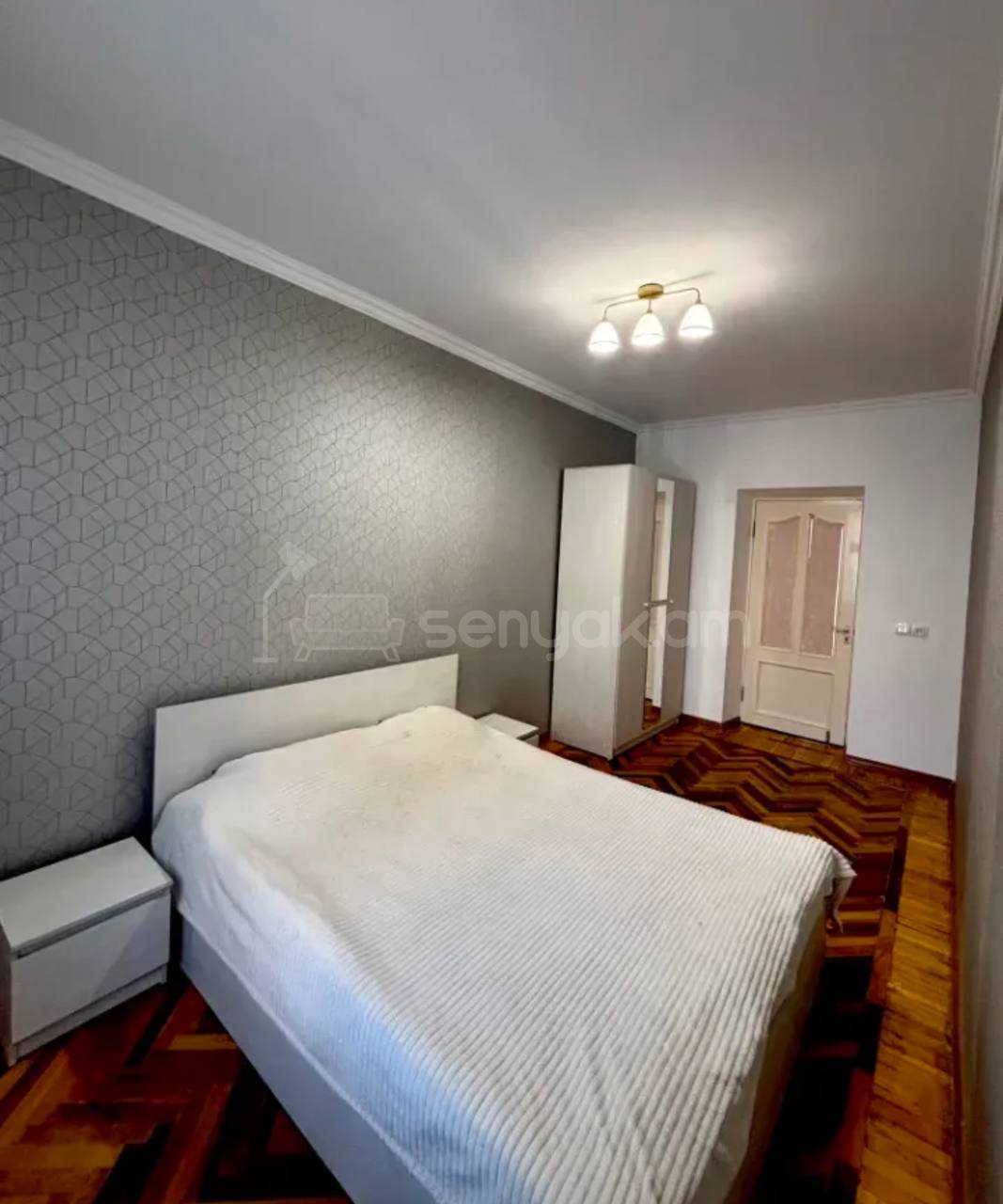 2 Սենյականոց Բնակարան Քարե Շենքում, 70քմ, 3/5 հարկ, Կապիտալ Վերանորոգված, Կահավորված