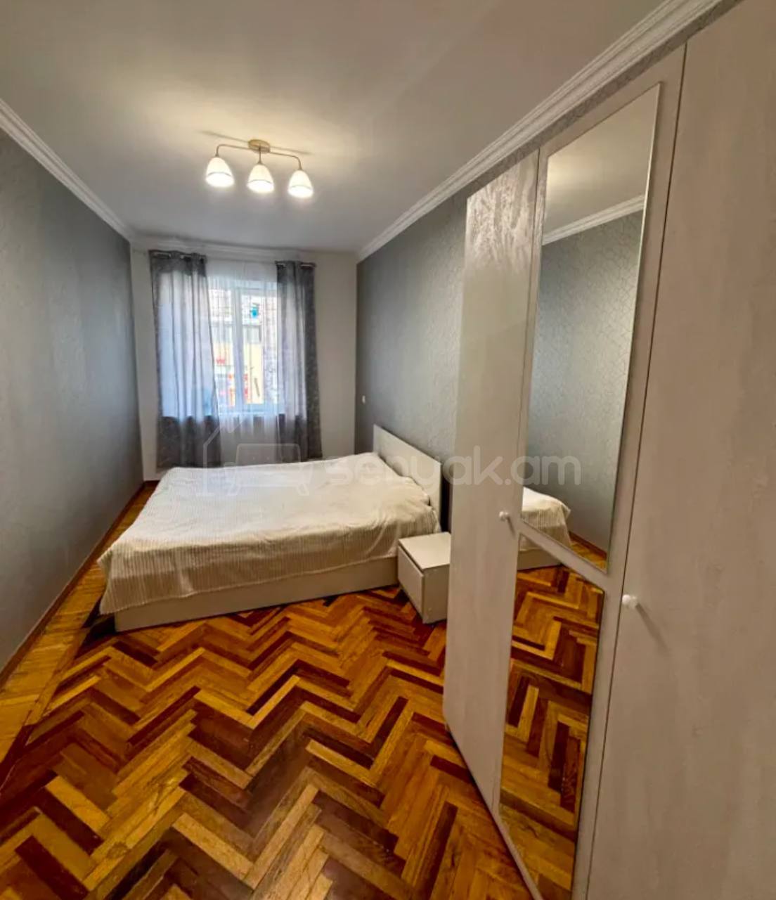 2 Սենյականոց Բնակարան Քարե Շենքում, 70քմ, 3/5 հարկ, Կապիտալ Վերանորոգված, Կահավորված