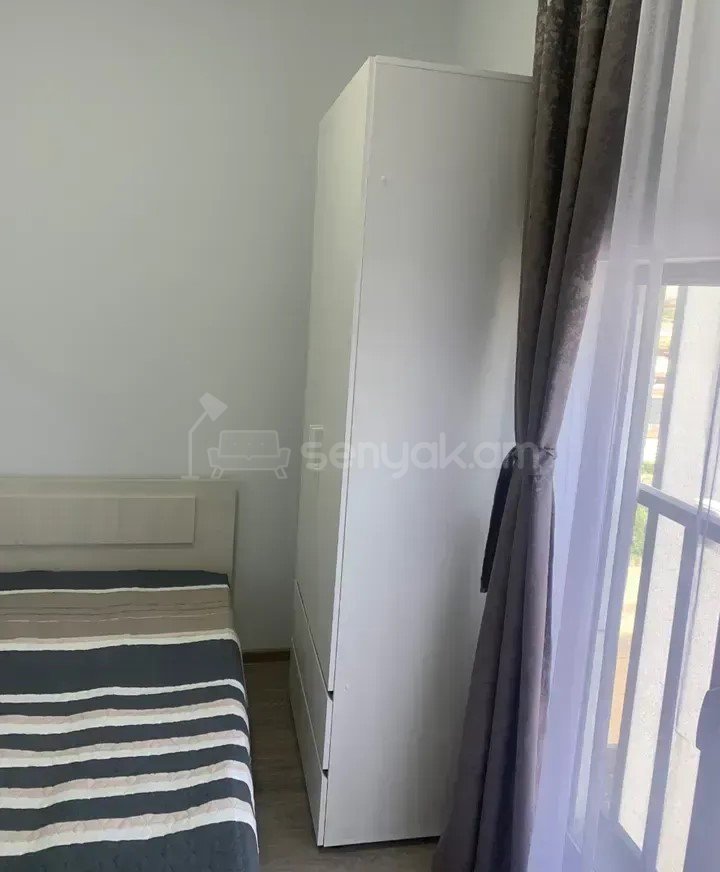 2 Սենյականոց Բնակարան, 28քմ, 4/4 հարկ, Կապիտալ Վերանորոգված