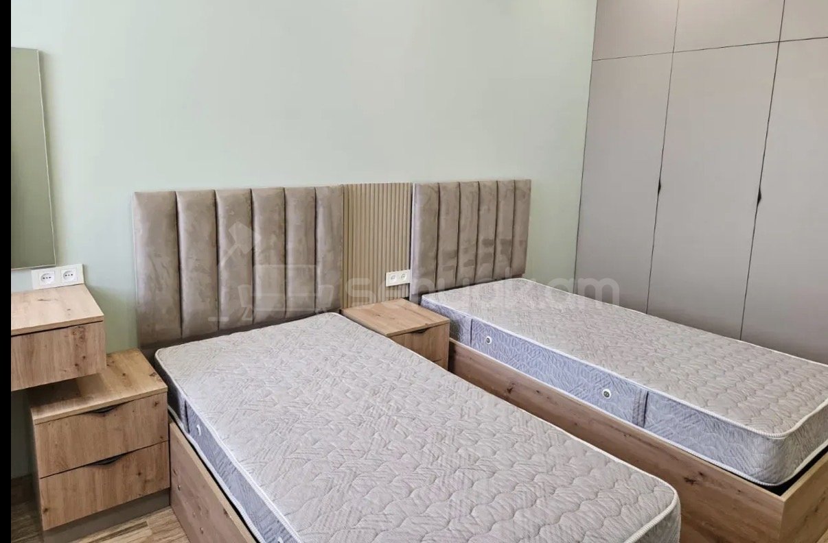 3 Սենյականոց Բնակարան Նորակառույցում, 84քմ, 5/14 հարկ, Կապիտալ Վերանորոգված, Կահավորված