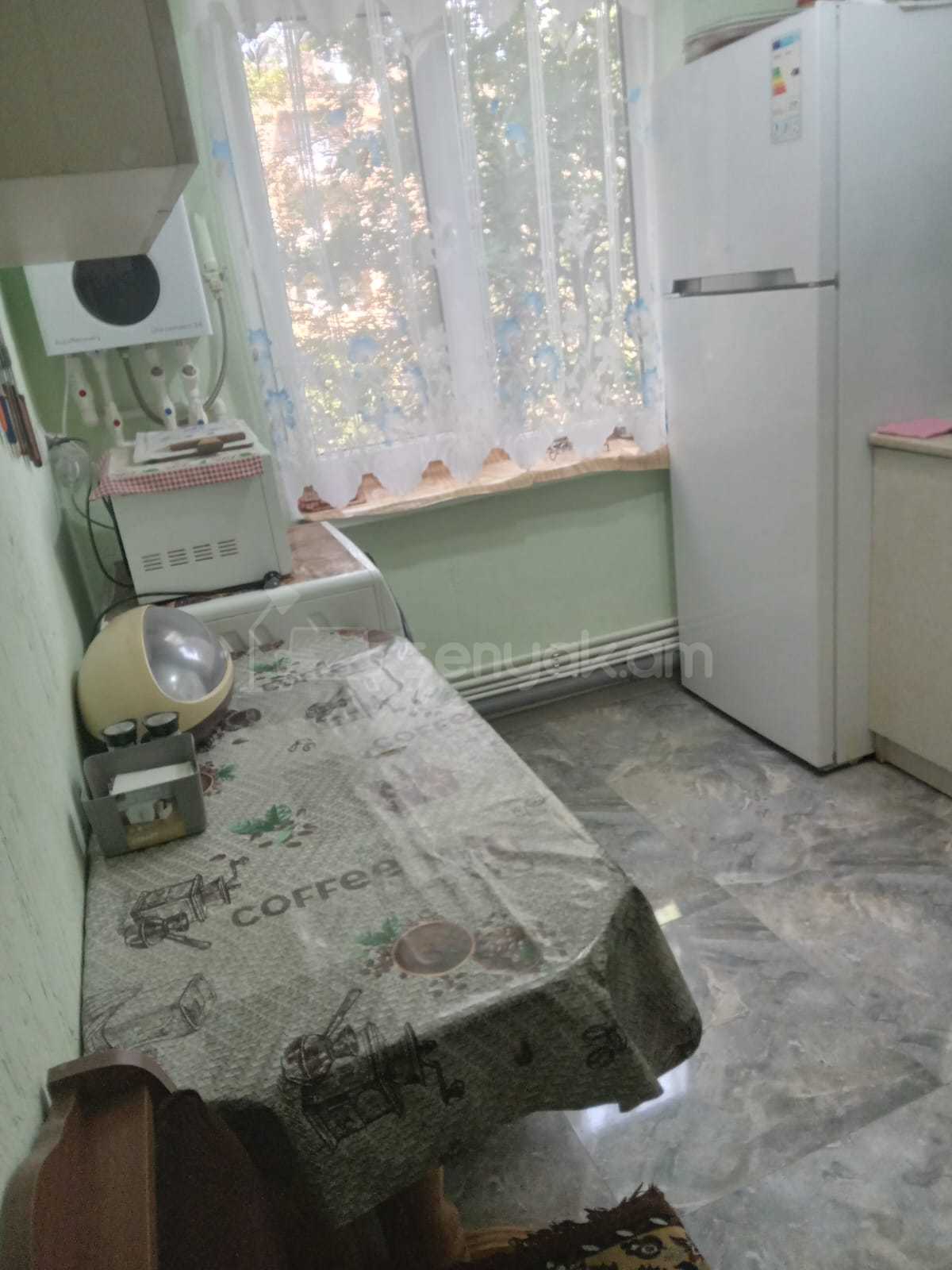 1 Սենյականոց Բնակարան Քարե Շենքում, 35քմ, 2/5 հարկ, Կապիտալ Վերանորոգված, Կահավորված, Արևկող