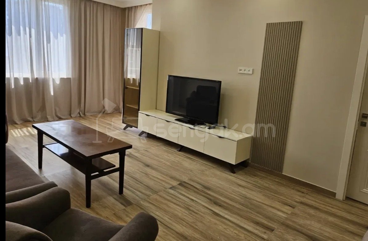 3 Սենյականոց Բնակարան Նորակառույցում, 84քմ, 5/14 հարկ, Կապիտալ Վերանորոգված, Կահավորված