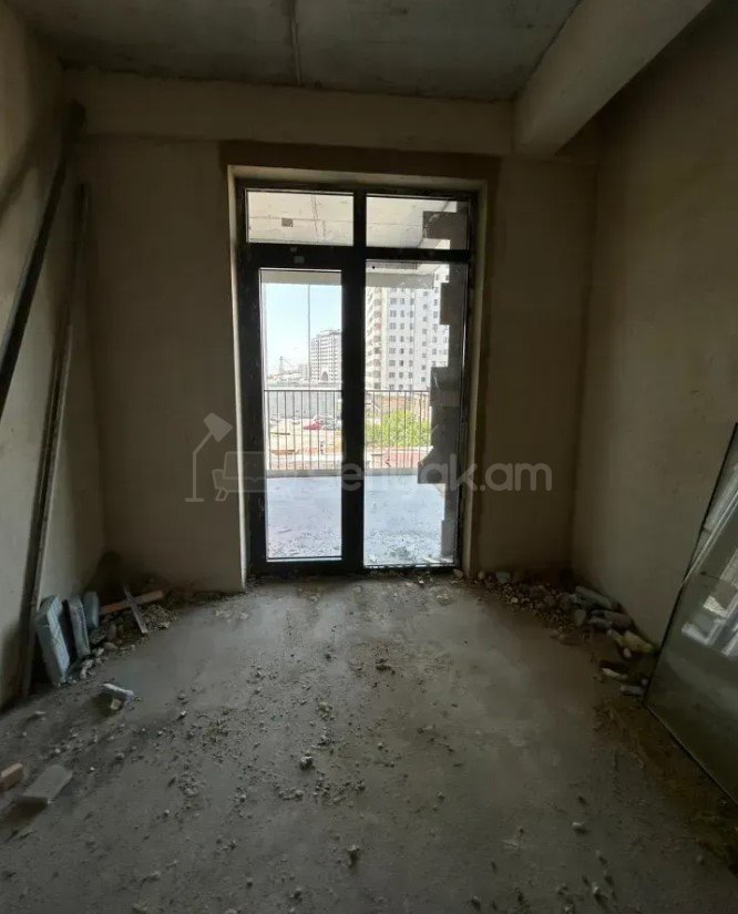 3 Սենյականոց Բնակարան Նորակառույցում, 104քմ, 4/18 հարկ, Զրոյական Վիճակում