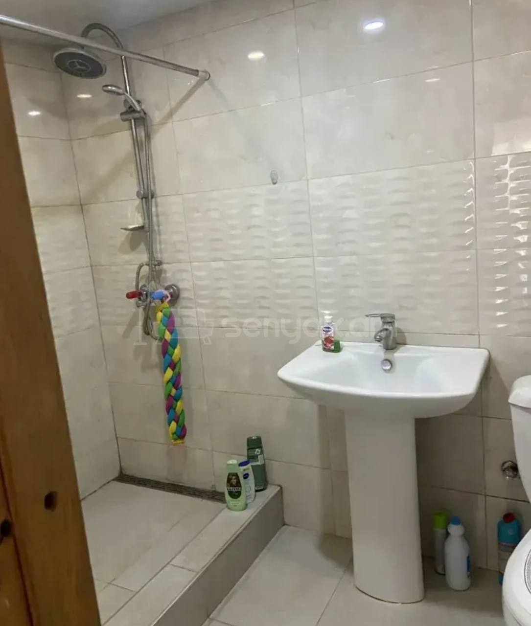 2 Սենյականոց Բնակարան, 81քմ, 2/14 հարկ, Նորմալ Վիճակում, Կահավորված