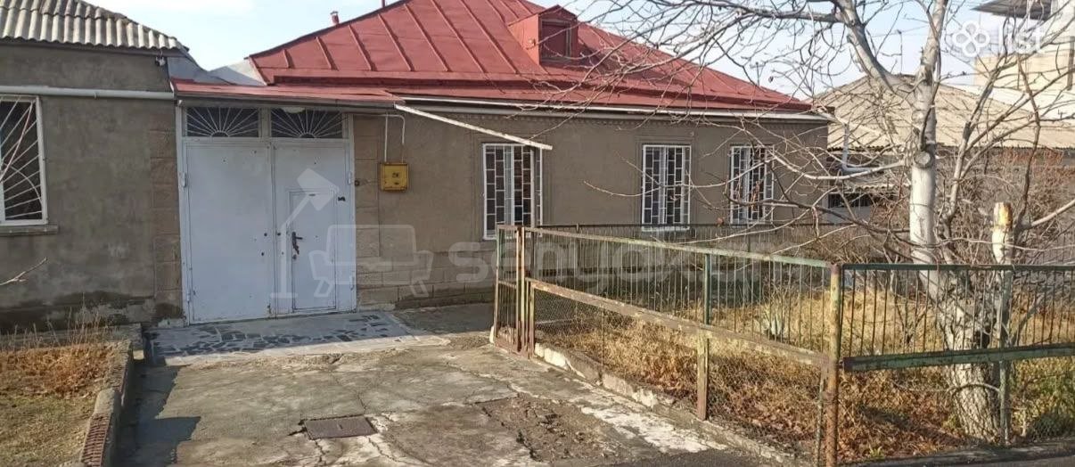 5 Սենյականոց Սեփական Տուն, 235քմ, Նորմալ Վիճակում, Ավտոտնակով