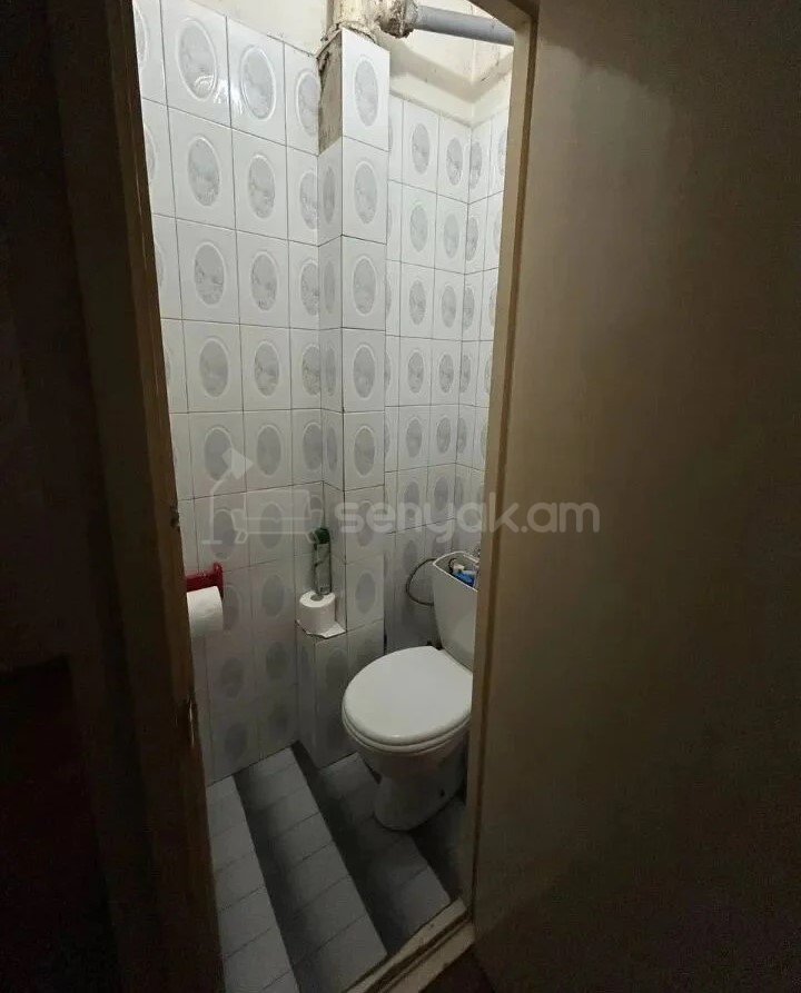 3 Սենյականոց Բնակարան, 76քմ, 5/9 հարկ, Նորմալ Վիճակում