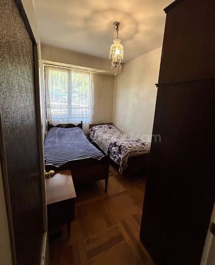 3 Սենյականոց Բնակարան, 76քմ, 5/9 հարկ, Նորմալ Վիճակում