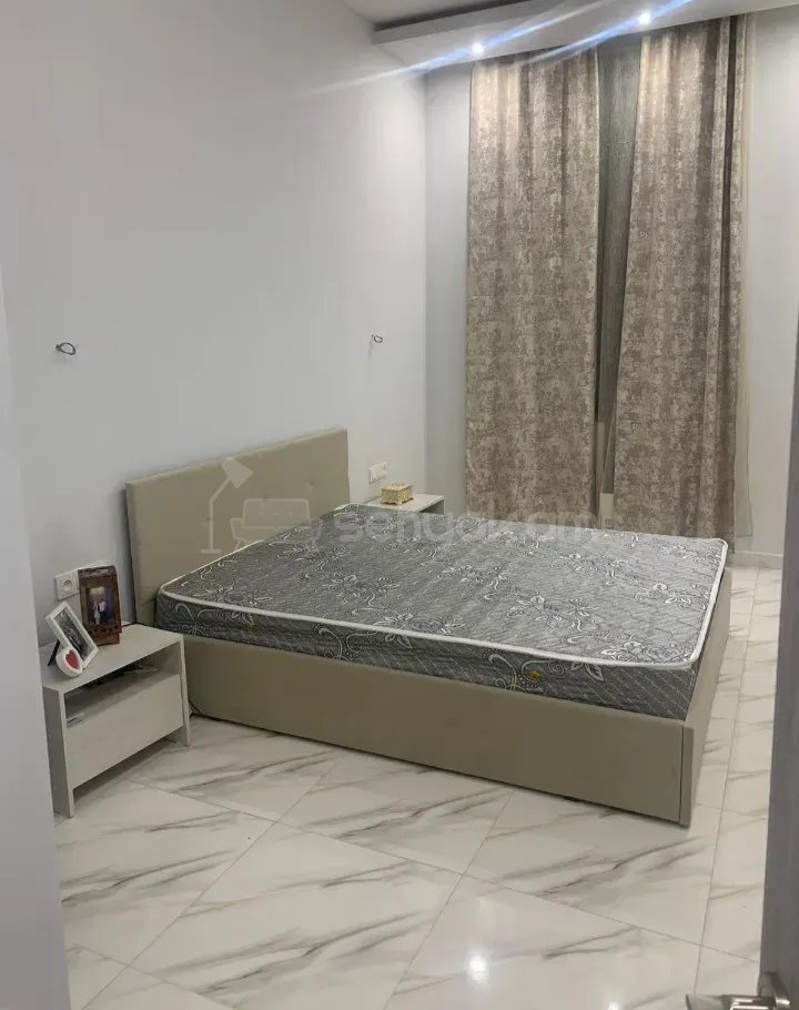 3 Սենյականոց Բնակարան, 90քմ, 2/9 հարկ, Կոսմետիկ Վերանորոգված, Կահավորված
