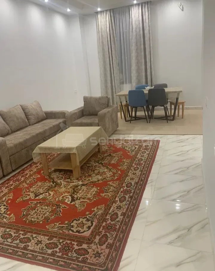 3 Սենյականոց Բնակարան, 90քմ, 2/9 հարկ, Կոսմետիկ Վերանորոգված, Կահավորված