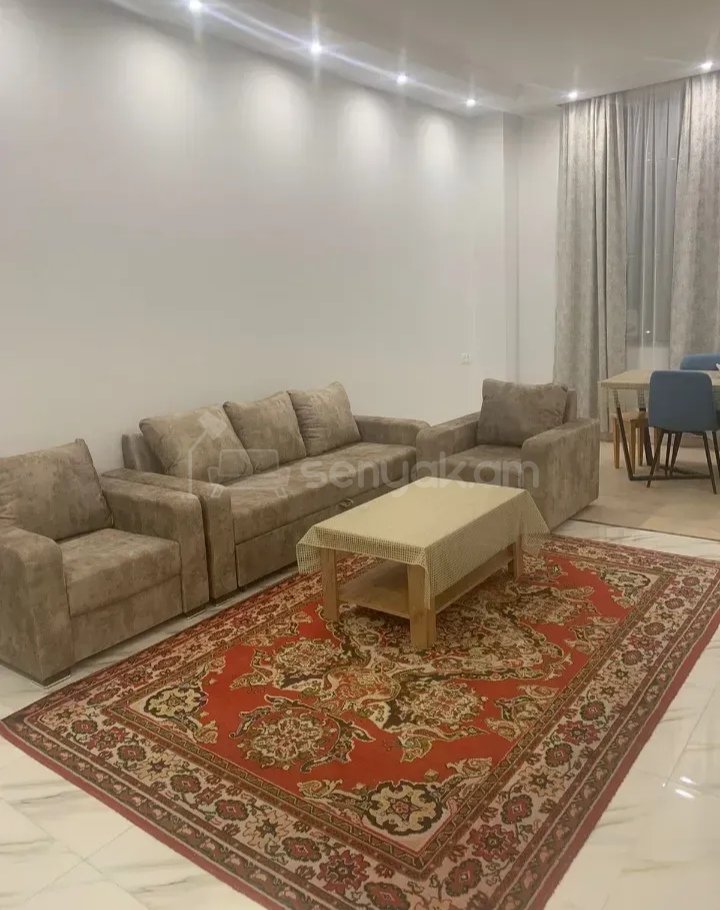 3 Սենյականոց Բնակարան, 90քմ, 2/9 հարկ, Կոսմետիկ Վերանորոգված, Կահավորված