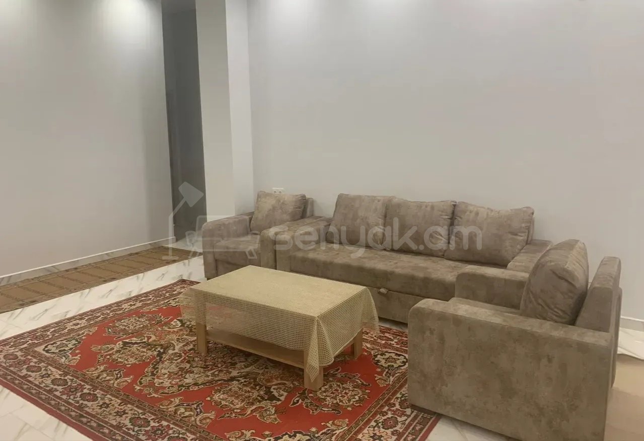 3 Սենյականոց Բնակարան, 90քմ, 2/9 հարկ, Կոսմետիկ Վերանորոգված, Կահավորված