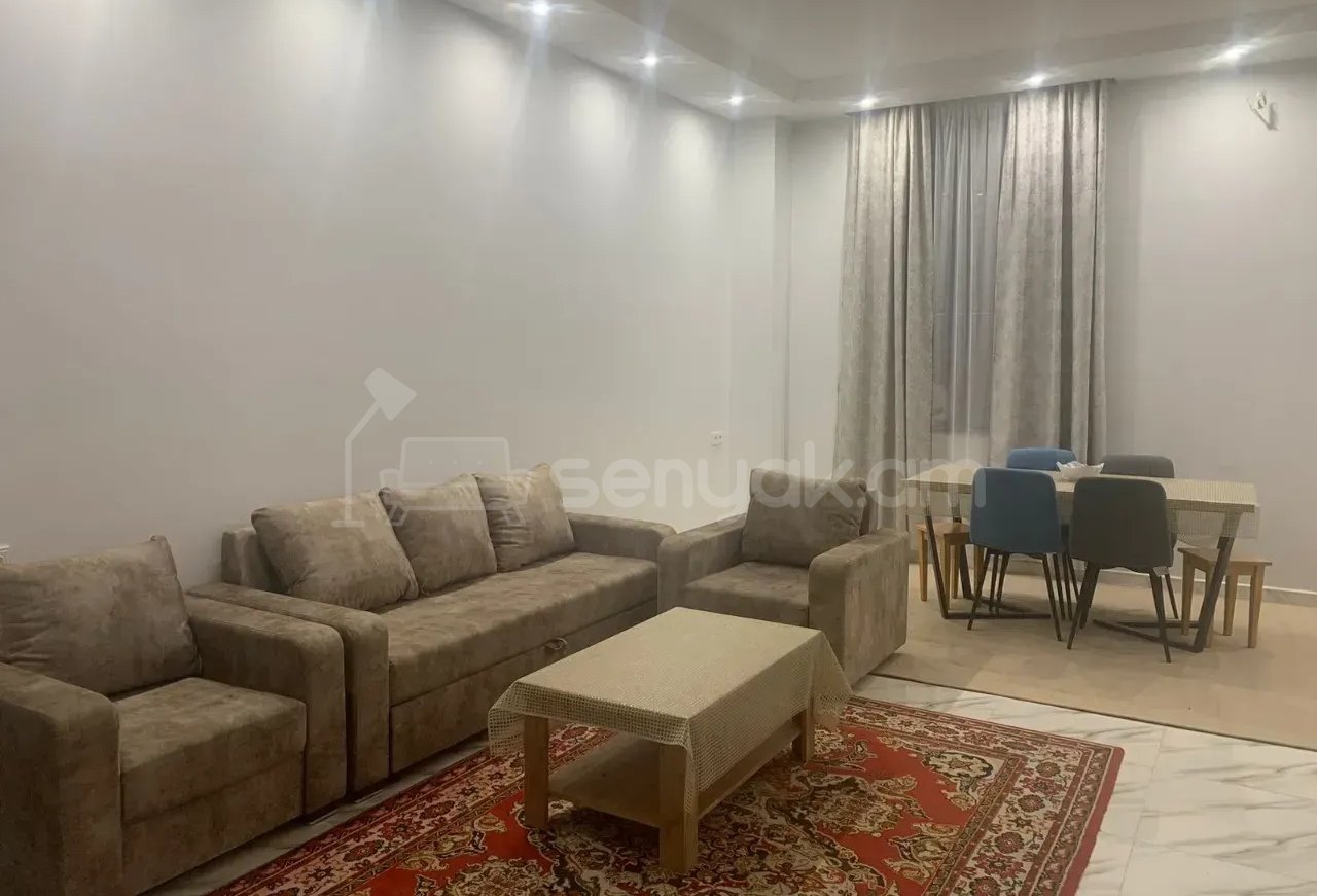 3 Սենյականոց Բնակարան, 90քմ, 2/9 հարկ, Կոսմետիկ Վերանորոգված, Կահավորված