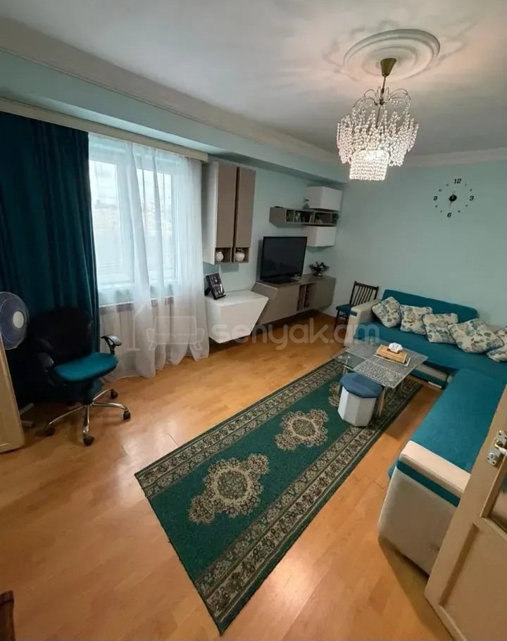 3 Սենյականոց Բնակարան Քարե Շենքում, 75քմ, 2/16 հարկ, Կապիտալ Վերանորոգված, Կահավորված
