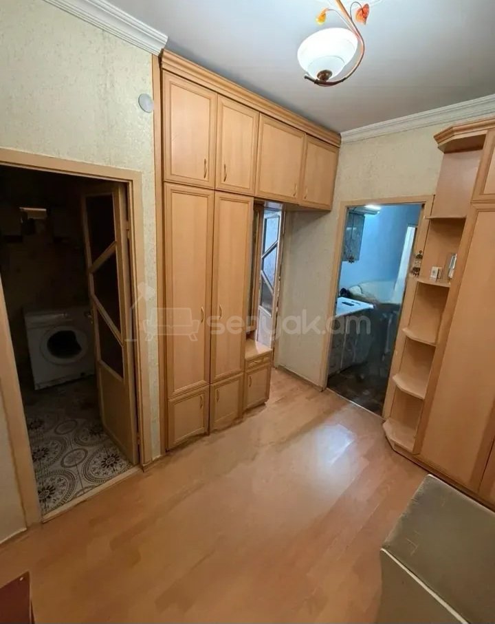 3 Սենյականոց Բնակարան Քարե Շենքում, 75քմ, 2/16 հարկ, Կապիտալ Վերանորոգված, Կահավորված