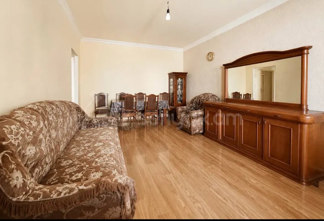4 Սենյականոց Բնակարան, 92քմ, 7/9 հարկ, Կոսմետիկ Վերանորոգված