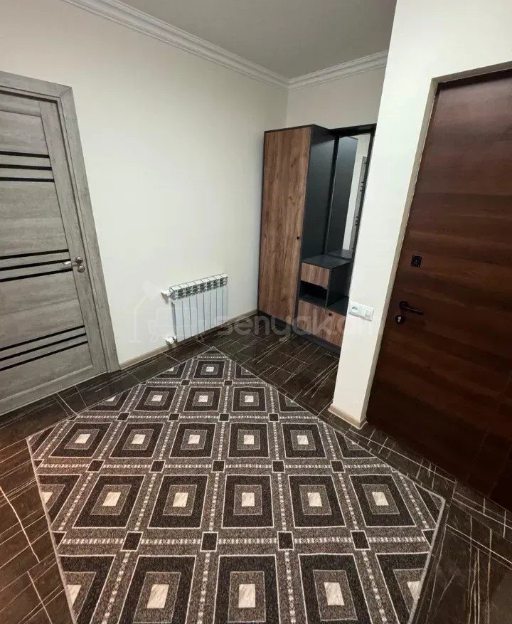 2 Սենյականոց Բնակարան Քարե Շենքում, 45քմ, 5/5 հարկ, Դիզայներական Վերանորոգված