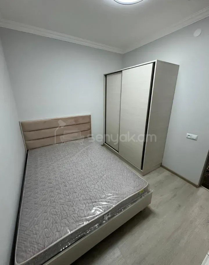2 Սենյականոց Բնակարան Քարե Շենքում, 45քմ, 5/5 հարկ, Դիզայներական Վերանորոգված
