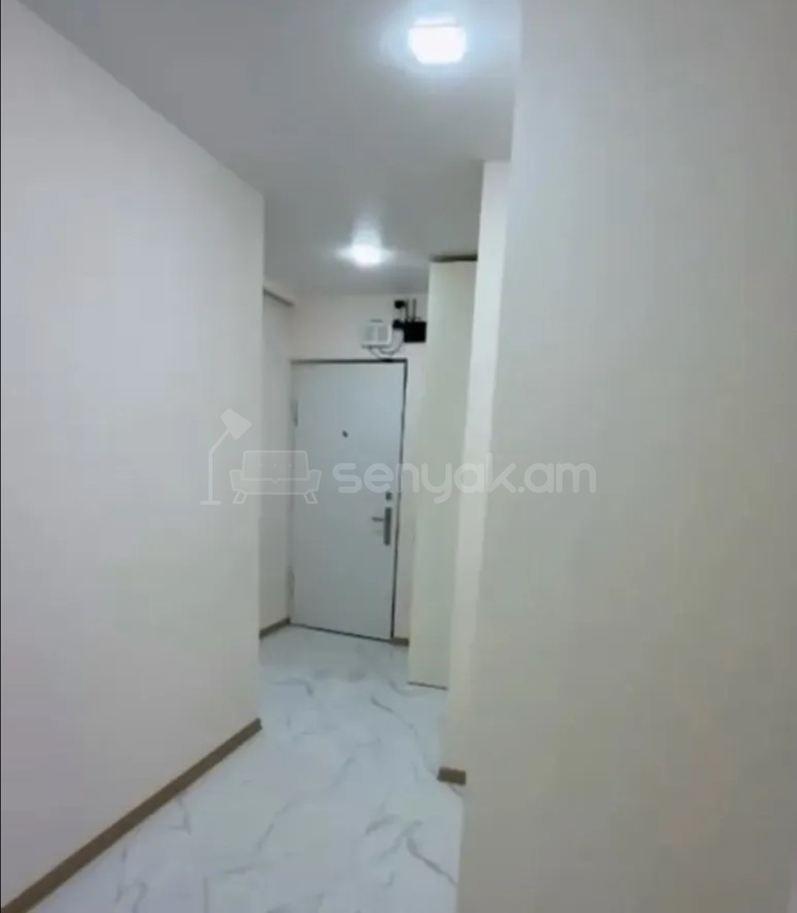 2 Սենյականոց Բնակարան Քարե Շենքում, 51քմ, 5/5 հարկ, Կապիտալ Վերանորոգված