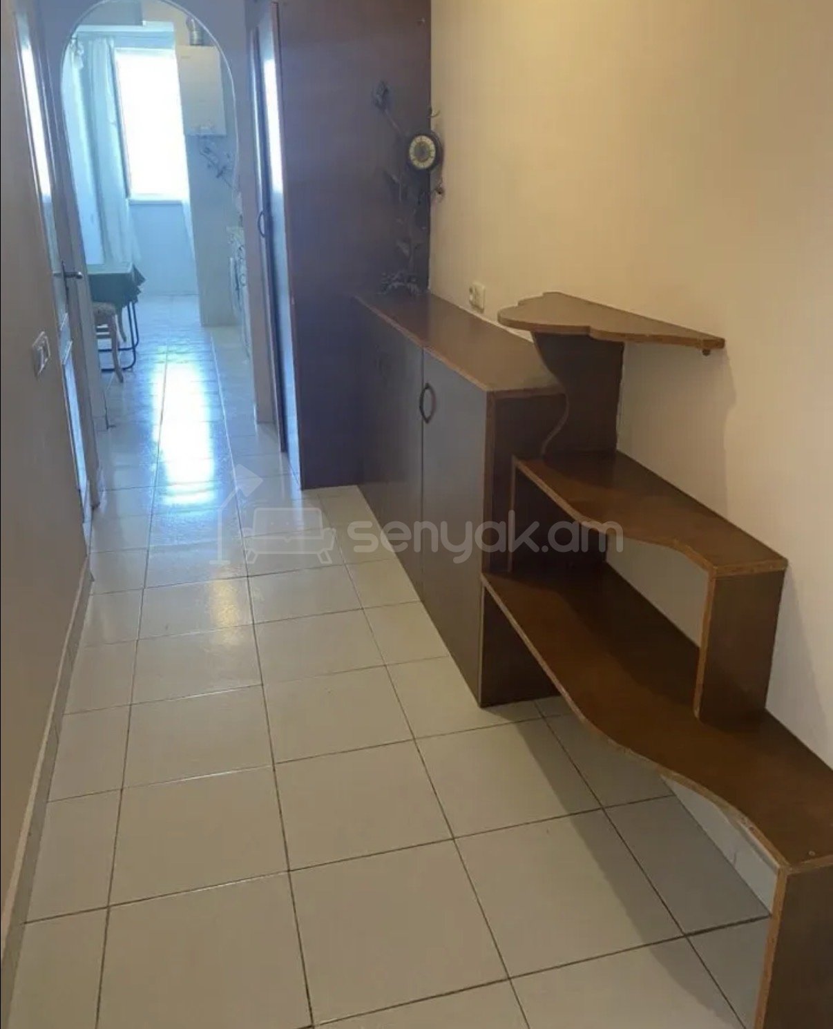 2 Սենյականոց Բնակարան Քարե Շենքում, 65քմ, 5/5 հարկ, Կապիտալ Վերանորոգված