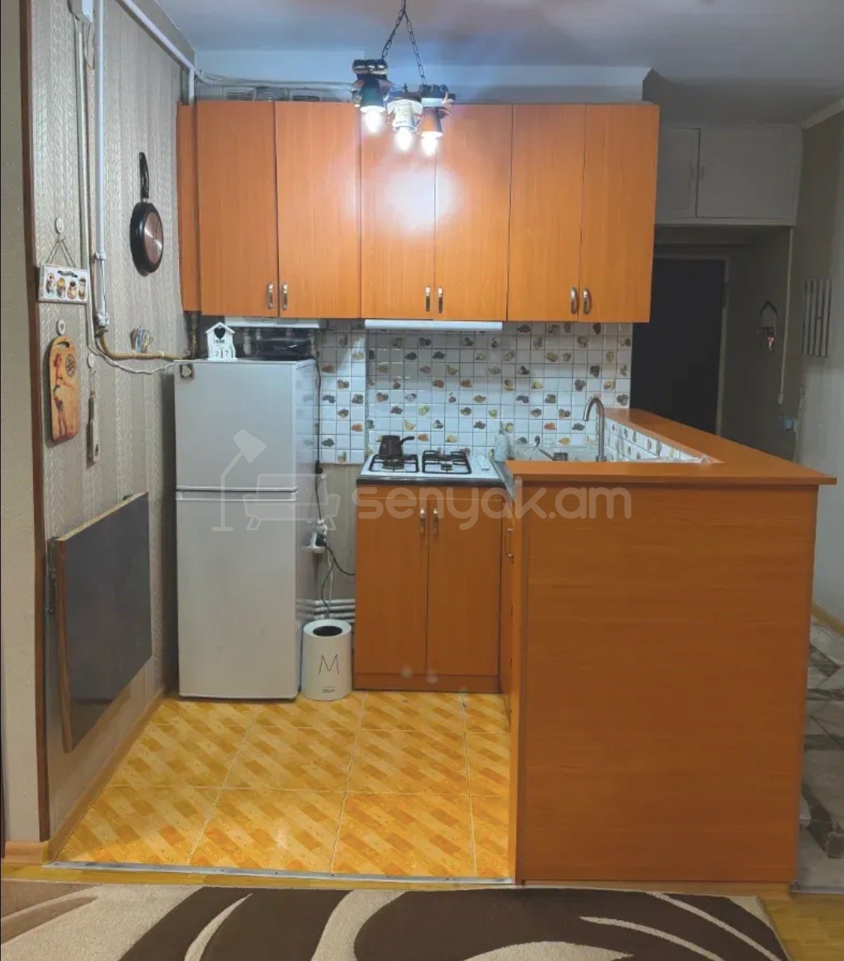 3 Սենյականոց Բնակարան Քարե Շենքում, 47քմ, 3/5 հարկ, Կապիտալ Վերանորոգված, Կահավորված