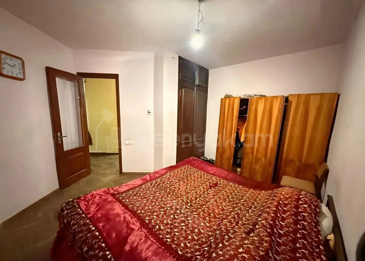 3 Սենյականոց Բնակարան, 71քմ, 8/16 հարկ, Պետական Վիճակում