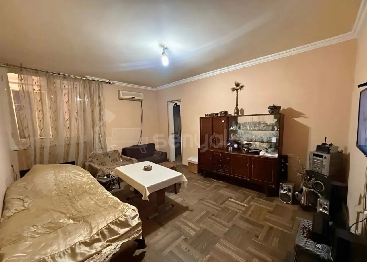 3 Սենյականոց Բնակարան, 71քմ, 8/16 հարկ, Պետական Վիճակում
