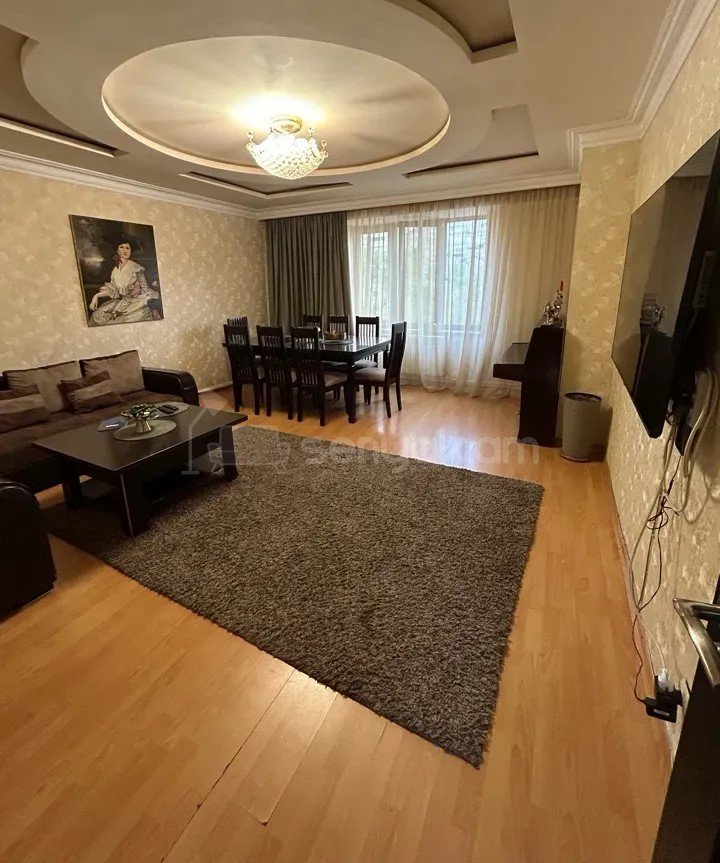4 Սենյականոց Բնակարան, 87քմ, 4/9 հարկ, Կապիտալ Վերանորոգված