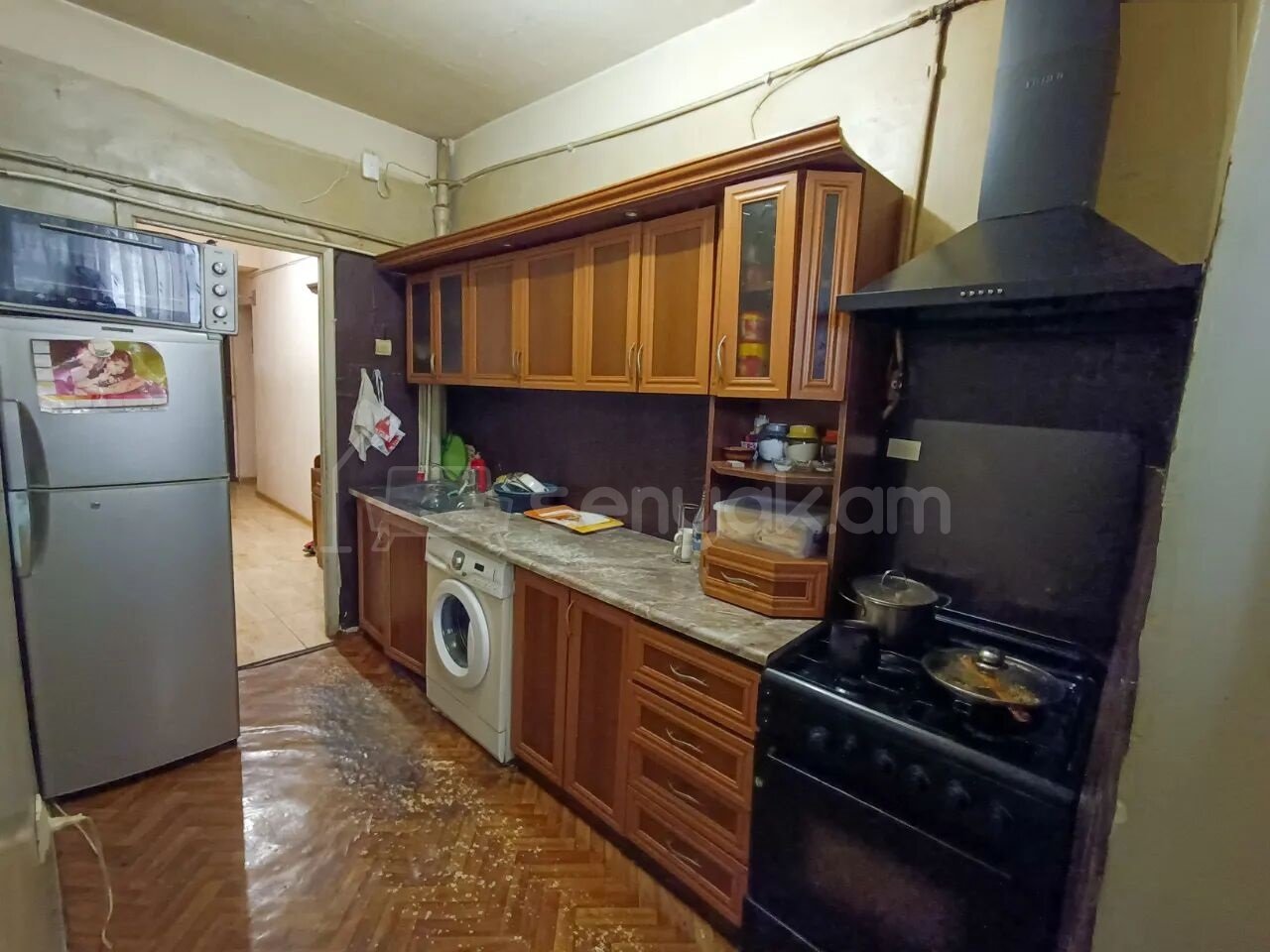 3 Սենյականոց Բնակարան Քարե Շենքում, 68քմ, 5/5 հարկ, Կապիտալ Վերանորոգված