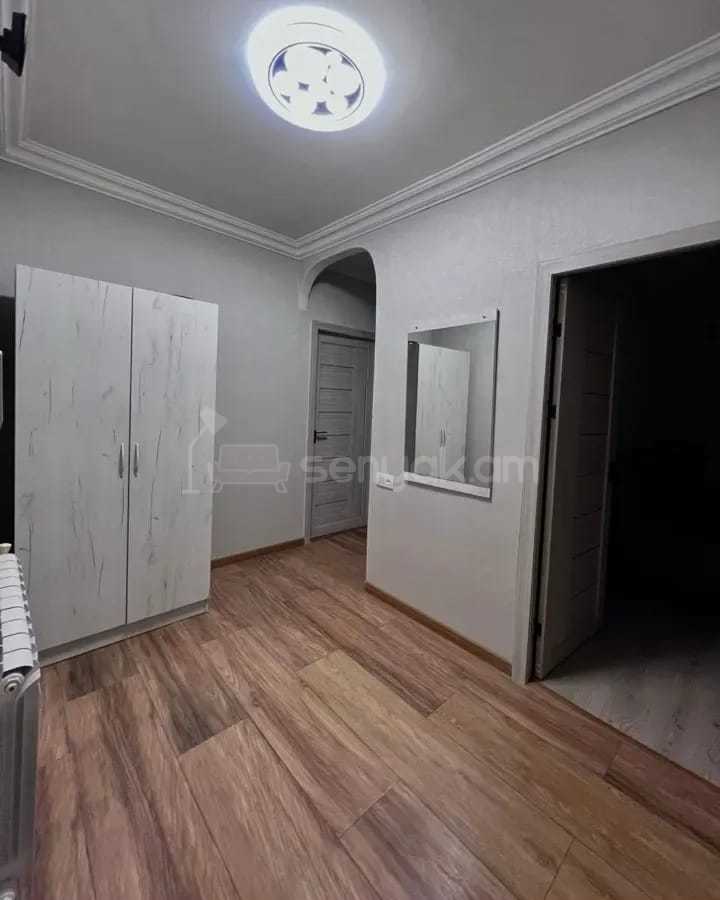 4 Սենյականոց Բնակարան, 78քմ, 2/9 հարկ, Կապիտալ Վերանորոգված