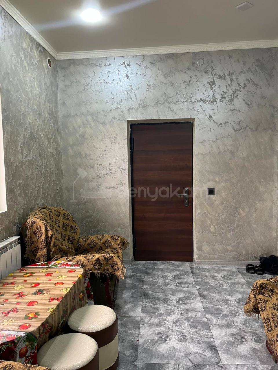 5 Սենյականոց Բնակարան Քարե Շենքում, 165քմ, 1/1 հարկ, Կապիտալ Վերանորոգված