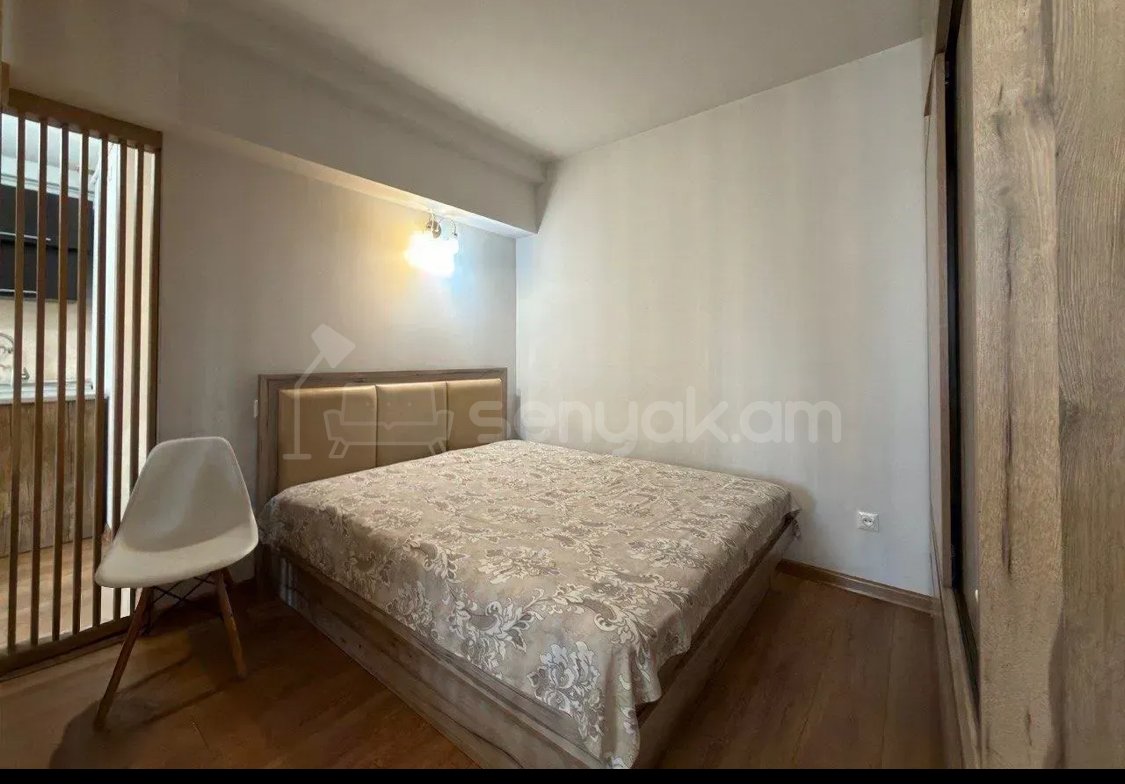 1 Սենյականոց Բնակարան, 41քմ, 9/9 հարկ, Կապիտալ Վերանորոգված