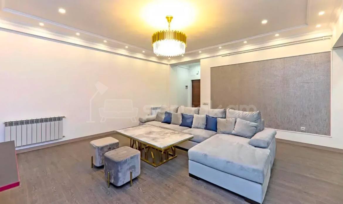 3 Սենյականոց Բնակարան, 102քմ, 4/11 հարկ, Կապիտալ Վերանորոգված