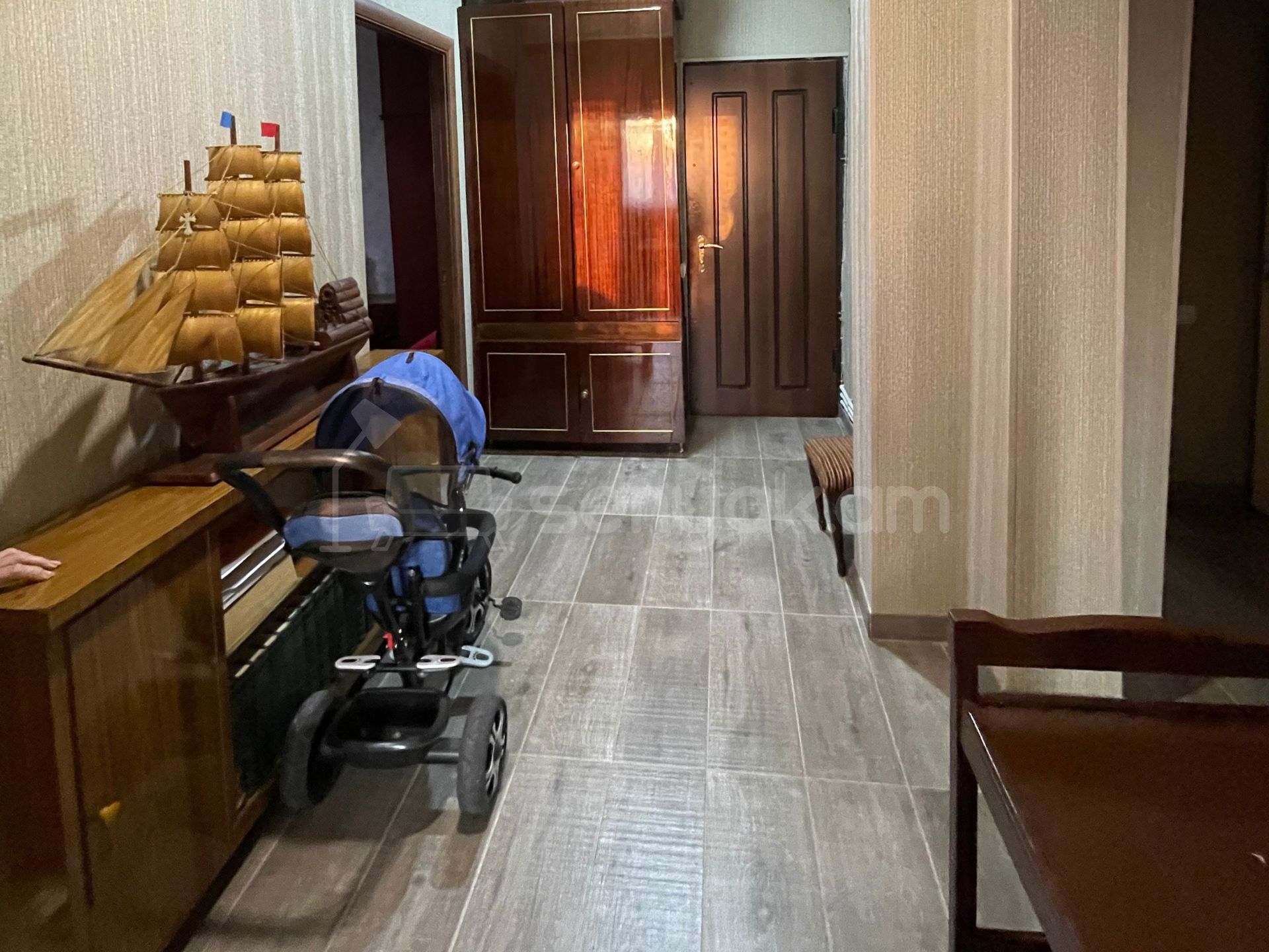 4 Սենյականոց Բնակարան, 91քմ, 6/9 հարկ, Կապիտալ Վերանորոգված