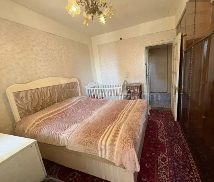 3 Սենյականոց Բնակարան, 68քմ, 8/14 հարկ, Պետական Վիճակում