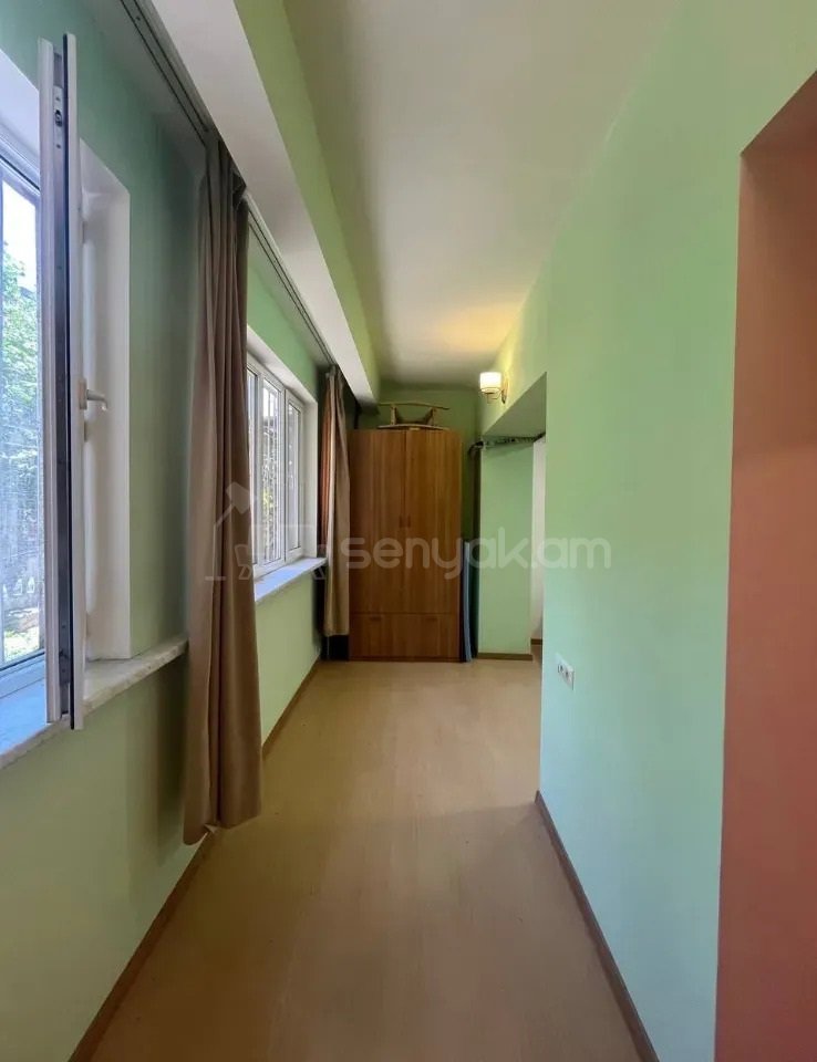 2 Սենյականոց Բնակարան Քարե Շենքում, 54քմ, 1/5 հարկ, Կապիտալ Վերանորոգված