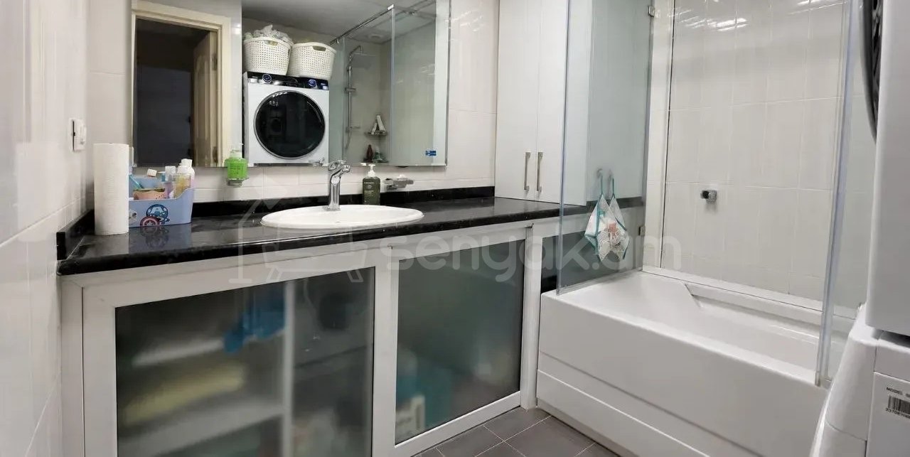 3 Սենյականոց Բնակարան, 106քմ, 8/9 հարկ, Կոսմետիկ Վերանորոգված