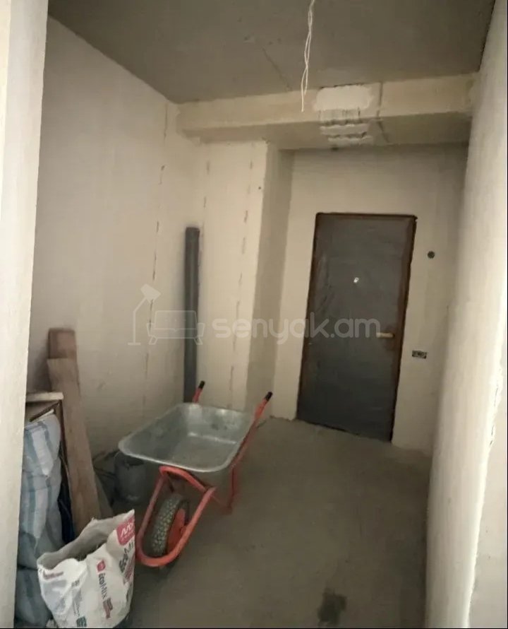 4 Սենյականոց Բնակարան Նորակառույցում, 122քմ, 3/15 հարկ, Զրոյական Վիճակում