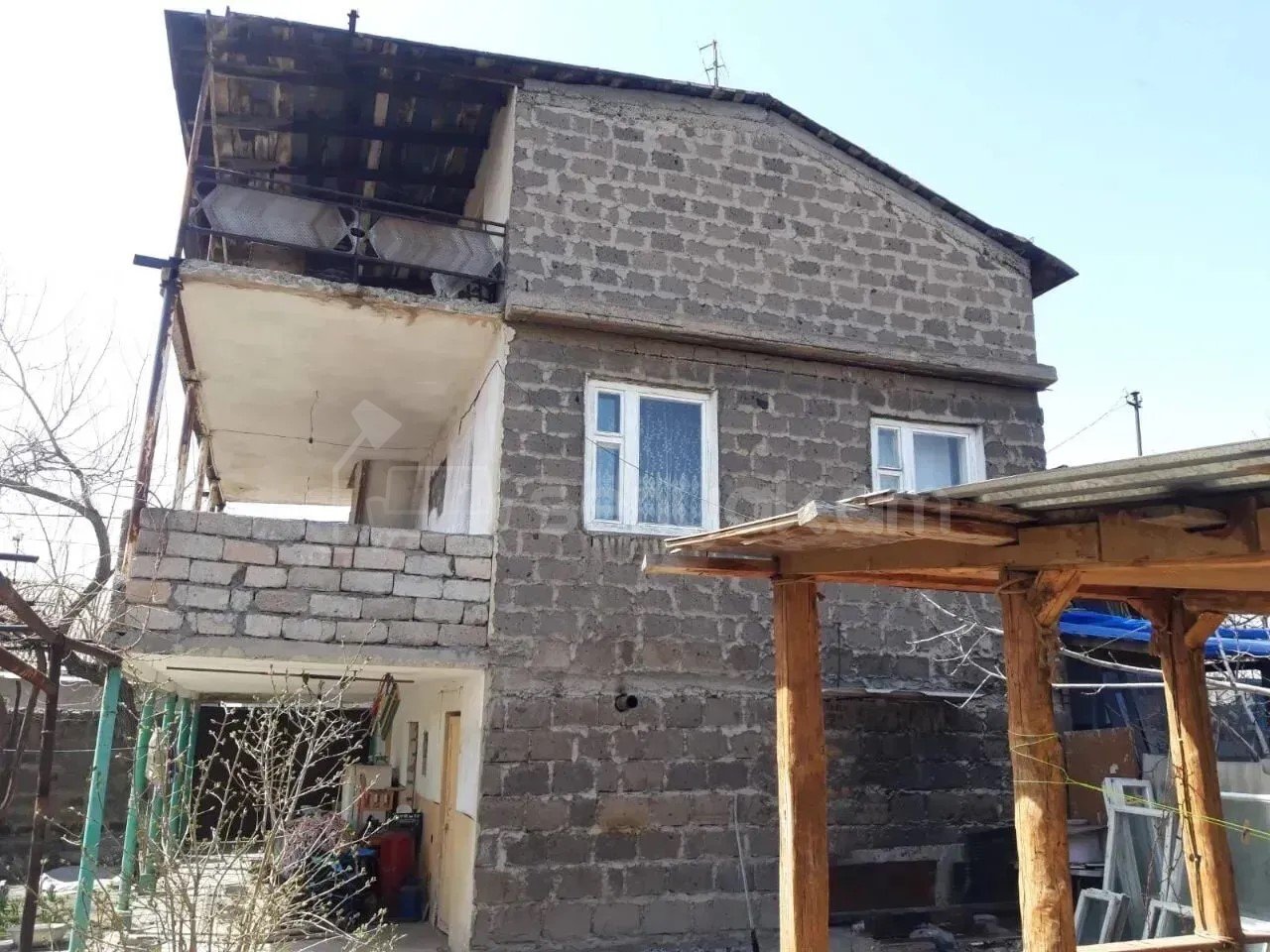 5 Սենյականոց Սեփական Տուն, 182քմ, Նորմալ Վիճակում, Ավտոտնակով