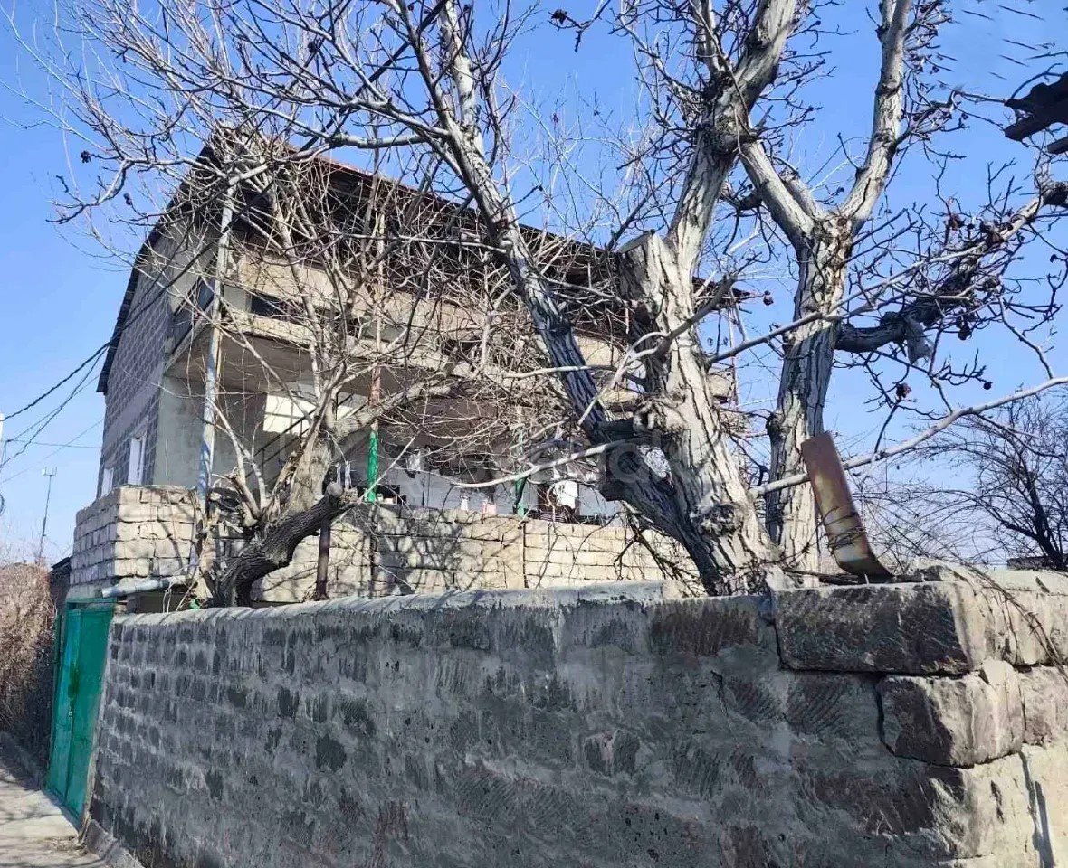 5 Սենյականոց Սեփական Տուն, 182քմ, Նորմալ Վիճակում, Ավտոտնակով