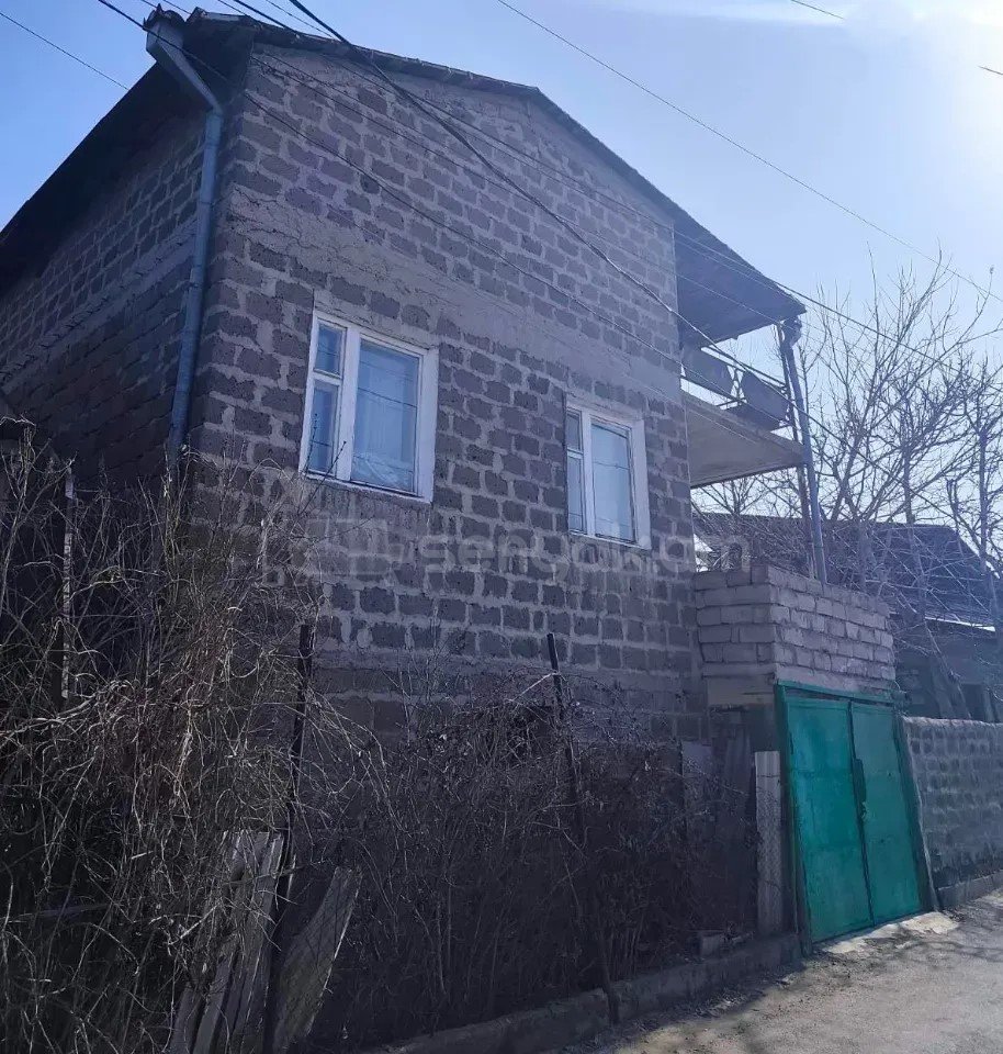 5 Սենյականոց Սեփական Տուն, 182քմ, Նորմալ Վիճակում, Ավտոտնակով