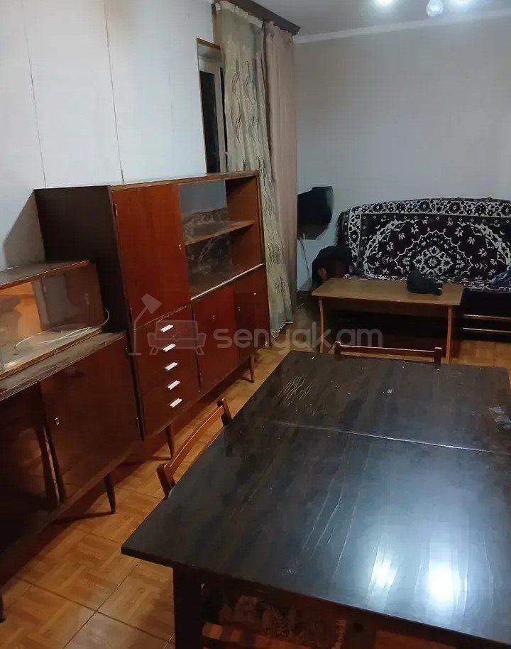 2 Սենյականոց Բնակարան, 50քմ, 3/5 հարկ, Կոսմետիկ Վերանորոգված