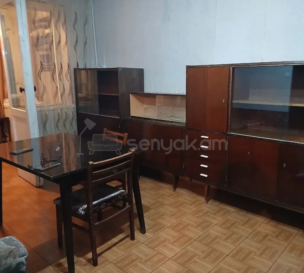 2 Սենյականոց Բնակարան, 50քմ, 3/5 հարկ, Կոսմետիկ Վերանորոգված