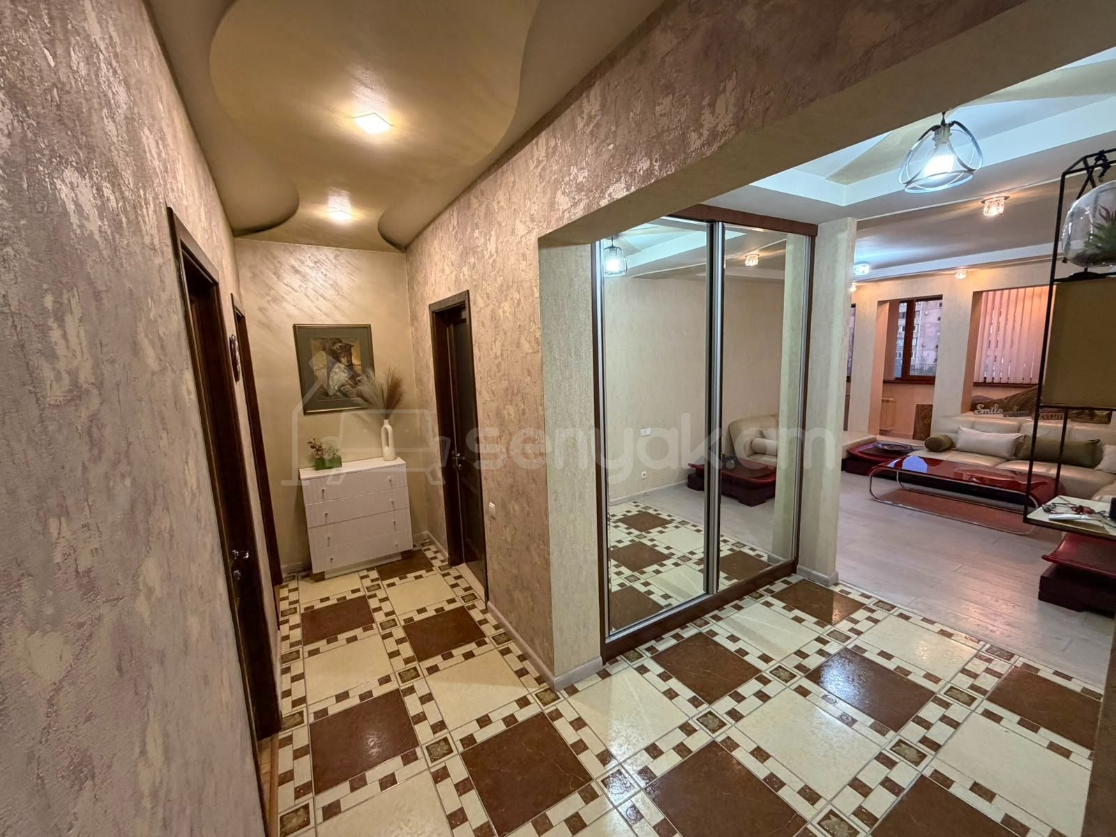 3 Սենյականոց Բնակարան, 97քմ, 7/9 հարկ, Կապիտալ Վերանորոգված